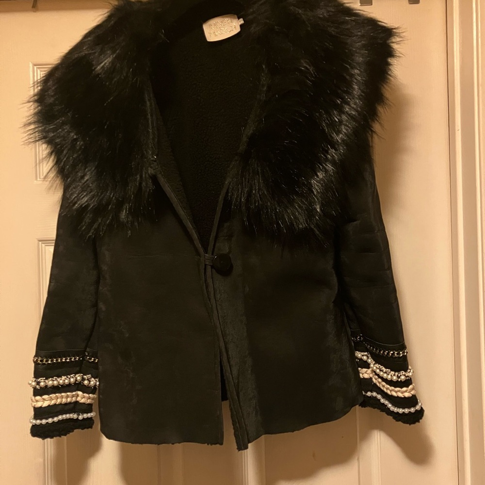 Judith March Black Faux Fur Collar Blazer